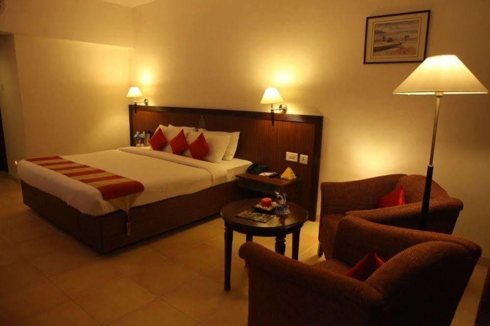 Uday Samudra Leisure & 5*